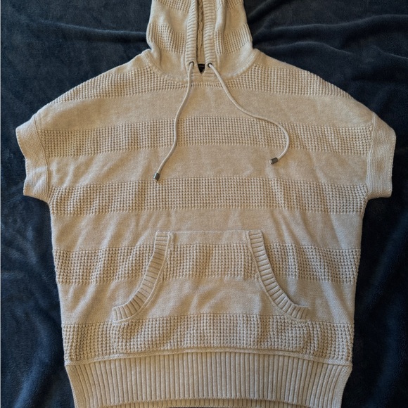 Banana Republic Sweaters - Banana Republic Beige Hooded Sweater